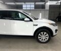 Белый Ленд Ровер Discovery Sport, объемом двигателя 2 л и пробегом 68 тыс. км за 24900 $, фото 4 на Automoto.ua