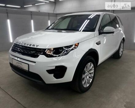 Белый Ленд Ровер Discovery Sport, объемом двигателя 2 л и пробегом 68 тыс. км за 24900 $, фото 10 на Automoto.ua