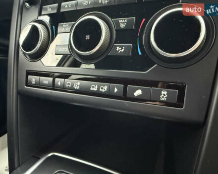 Белый Ленд Ровер Discovery Sport, объемом двигателя 2 л и пробегом 159 тыс. км за 19800 $, фото 15 на Automoto.ua