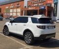 Білий Ленд Ровер Discovery Sport, об'ємом двигуна 2 л та пробігом 105 тис. км за 27200 $, фото 6 на Automoto.ua