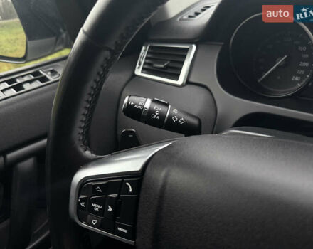 Белый Ленд Ровер Discovery Sport, объемом двигателя 2 л и пробегом 159 тыс. км за 19800 $, фото 18 на Automoto.ua