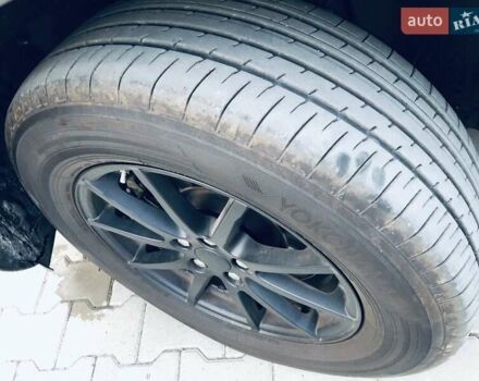 Белый Ленд Ровер Discovery Sport, объемом двигателя 2 л и пробегом 193 тыс. км за 18900 $, фото 7 на Automoto.ua