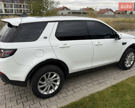 Белый Ленд Ровер Discovery Sport, объемом двигателя 2 л и пробегом 88 тыс. км за 20300 $, фото 3 на Automoto.ua
