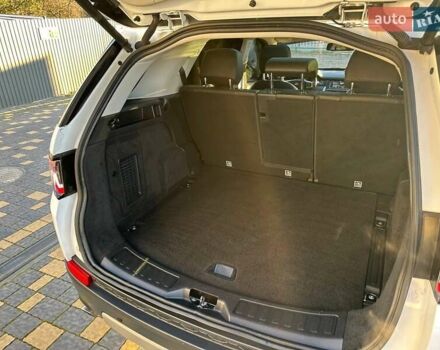 Белый Ленд Ровер Discovery Sport, объемом двигателя 2 л и пробегом 124 тыс. км за 17450 $, фото 18 на Automoto.ua