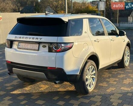 Белый Ленд Ровер Discovery Sport, объемом двигателя 2 л и пробегом 124 тыс. км за 17450 $, фото 6 на Automoto.ua