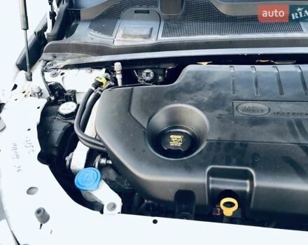 Белый Ленд Ровер Discovery Sport, объемом двигателя 2 л и пробегом 193 тыс. км за 18900 $, фото 54 на Automoto.ua