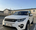 Білий Ленд Ровер Discovery Sport, об'ємом двигуна 2 л та пробігом 135 тис. км за 16800 $, фото 1 на Automoto.ua