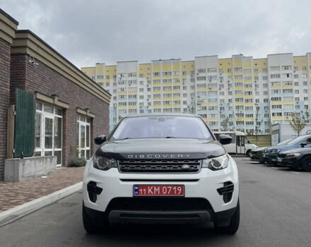 Белый Ленд Ровер Discovery Sport, объемом двигателя 2 л и пробегом 126 тыс. км за 22000 $, фото 7 на Automoto.ua