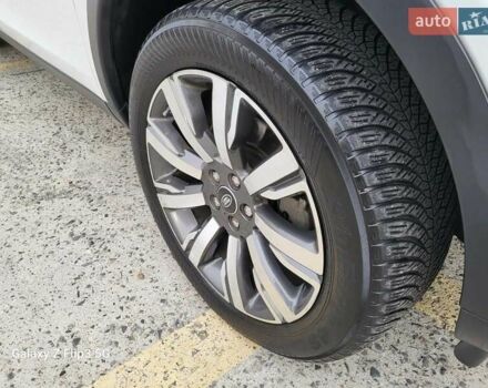 Білий Ленд Ровер Discovery Sport, об'ємом двигуна 2 л та пробігом 105 тис. км за 27200 $, фото 23 на Automoto.ua