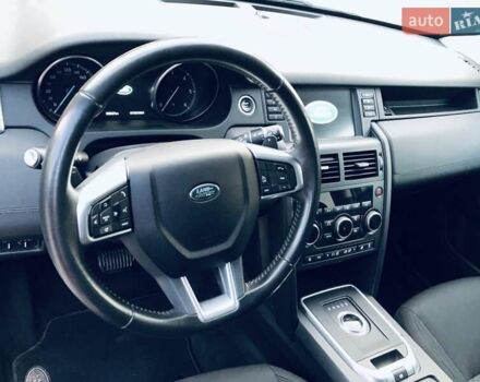 Белый Ленд Ровер Discovery Sport, объемом двигателя 2 л и пробегом 193 тыс. км за 18900 $, фото 26 на Automoto.ua