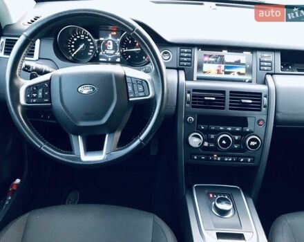 Белый Ленд Ровер Discovery Sport, объемом двигателя 2 л и пробегом 193 тыс. км за 18900 $, фото 57 на Automoto.ua