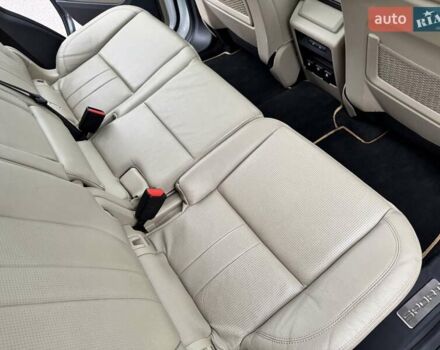 Белый Ленд Ровер Discovery Sport, объемом двигателя 2 л и пробегом 93 тыс. км за 25500 $, фото 36 на Automoto.ua