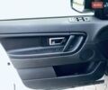 Белый Ленд Ровер Discovery Sport, объемом двигателя 2 л и пробегом 193 тыс. км за 18900 $, фото 11 на Automoto.ua