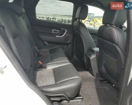 Білий Ленд Ровер Discovery Sport, об'ємом двигуна 2 л та пробігом 118 тис. км за 5900 $, фото 10 на Automoto.ua