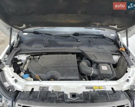 Білий Ленд Ровер Discovery Sport, об'ємом двигуна 0 л та пробігом 118 тис. км за 5800 $, фото 11 на Automoto.ua