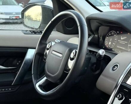 Белый Ленд Ровер Discovery Sport, объемом двигателя 2 л и пробегом 78 тыс. км за 27000 $, фото 41 на Automoto.ua