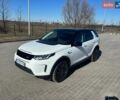 Білий Ленд Ровер Discovery Sport, об'ємом двигуна 2 л та пробігом 42 тис. км за 23999 $, фото 1 на Automoto.ua