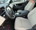 Белый Ленд Ровер Discovery Sport, объемом двигателя 2 л и пробегом 78 тыс. км за 27000 $, фото 11 на Automoto.ua
