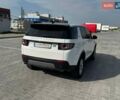 Белый Ленд Ровер Discovery Sport, объемом двигателя 2 л и пробегом 131 тыс. км за 22500 $, фото 4 на Automoto.ua
