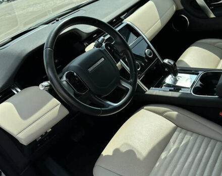 Белый Ленд Ровер Discovery Sport, объемом двигателя 2 л и пробегом 73 тыс. км за 29200 $, фото 8 на Automoto.ua