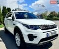 Белый Ленд Ровер Discovery Sport, объемом двигателя 2 л и пробегом 74 тыс. км за 23900 $, фото 1 на Automoto.ua
