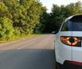Білий Ленд Ровер Discovery Sport, об'ємом двигуна 2 л та пробігом 117 тис. км за 27900 $, фото 30 на Automoto.ua