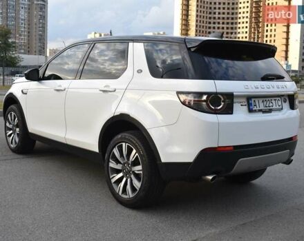 Білий Ленд Ровер Discovery Sport, об'ємом двигуна 2 л та пробігом 125 тис. км за 22500 $, фото 13 на Automoto.ua