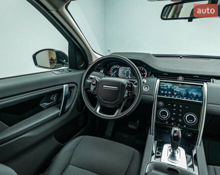 Белый Ленд Ровер Discovery Sport, объемом двигателя 2 л и пробегом 24 тыс. км за 33414 $, фото 11 на Automoto.ua