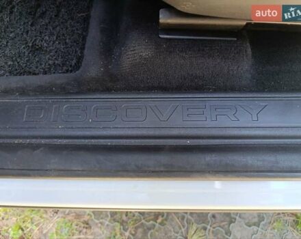 Білий Ленд Ровер Discovery Sport, об'ємом двигуна 2 л та пробігом 117 тис. км за 27900 $, фото 2 на Automoto.ua