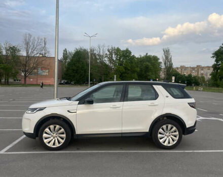 Белый Ленд Ровер Discovery Sport, объемом двигателя 2 л и пробегом 93 тыс. км за 37000 $, фото 4 на Automoto.ua