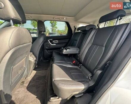 Белый Ленд Ровер Discovery Sport, объемом двигателя 2 л и пробегом 131 тыс. км за 22500 $, фото 22 на Automoto.ua
