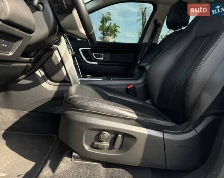 Белый Ленд Ровер Discovery Sport, объемом двигателя 2 л и пробегом 131 тыс. км за 22500 $, фото 20 на Automoto.ua