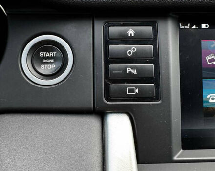 Белый Ленд Ровер Discovery Sport, объемом двигателя 2 л и пробегом 146 тыс. км за 17299 $, фото 11 на Automoto.ua