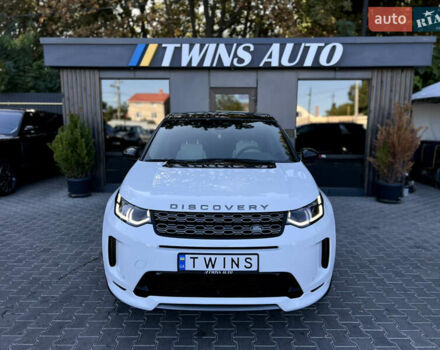 Білий Ленд Ровер Discovery Sport, об'ємом двигуна 2 л та пробігом 58 тис. км за 32900 $, фото 13 на Automoto.ua