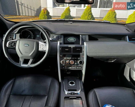 Белый Ленд Ровер Discovery Sport, объемом двигателя 2 л и пробегом 146 тыс. км за 17299 $, фото 9 на Automoto.ua