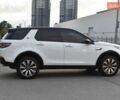 Білий Ленд Ровер Discovery Sport, об'ємом двигуна 2 л та пробігом 125 тис. км за 22500 $, фото 17 на Automoto.ua