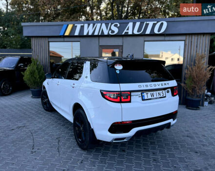 Білий Ленд Ровер Discovery Sport, об'ємом двигуна 2 л та пробігом 58 тис. км за 32900 $, фото 21 на Automoto.ua