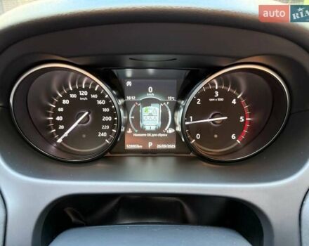 Белый Ленд Ровер Discovery Sport, объемом двигателя 2 л и пробегом 128 тыс. км за 24990 $, фото 21 на Automoto.ua