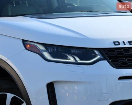 Белый Ленд Ровер Discovery Sport, объемом двигателя 2 л и пробегом 141 тыс. км за 25500 $, фото 4 на Automoto.ua