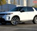 Белый Ленд Ровер Discovery Sport, объемом двигателя 2 л и пробегом 141 тыс. км за 25500 $, фото 10 на Automoto.ua