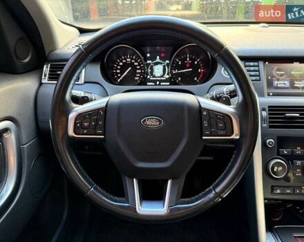 Белый Ленд Ровер Discovery Sport, объемом двигателя 2 л и пробегом 128 тыс. км за 23990 $, фото 19 на Automoto.ua