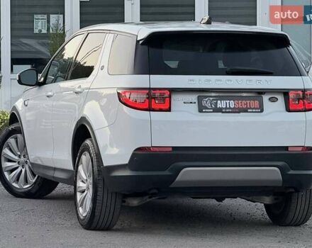 Белый Ленд Ровер Discovery Sport, объемом двигателя 2 л и пробегом 78 тыс. км за 27000 $, фото 7 на Automoto.ua