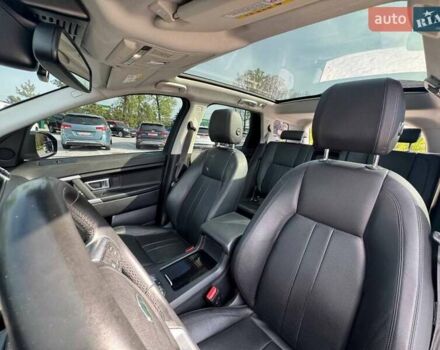 Белый Ленд Ровер Discovery Sport, объемом двигателя 2 л и пробегом 131 тыс. км за 22500 $, фото 21 на Automoto.ua