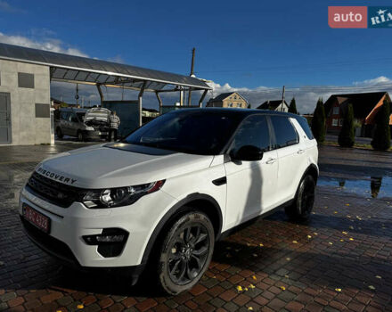 Белый Ленд Ровер Discovery Sport, объемом двигателя 2 л и пробегом 146 тыс. км за 17299 $, фото 1 на Automoto.ua