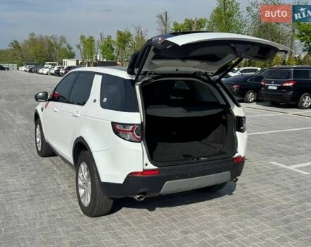 Белый Ленд Ровер Discovery Sport, объемом двигателя 2 л и пробегом 131 тыс. км за 22500 $, фото 7 на Automoto.ua