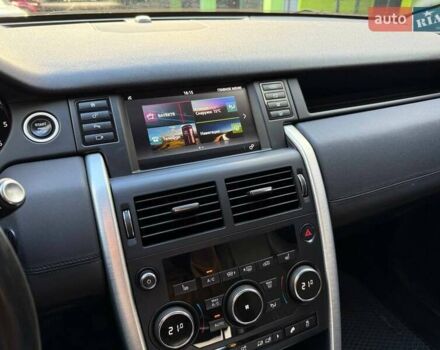 Белый Ленд Ровер Discovery Sport, объемом двигателя 2 л и пробегом 128 тыс. км за 24990 $, фото 22 на Automoto.ua
