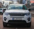 Белый Ленд Ровер Discovery Sport, объемом двигателя 2 л и пробегом 137 тыс. км за 21999 $, фото 2 на Automoto.ua
