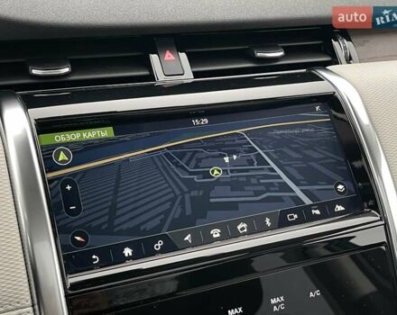 Белый Ленд Ровер Discovery Sport, объемом двигателя 2 л и пробегом 72 тыс. км за 37000 $, фото 29 на Automoto.ua