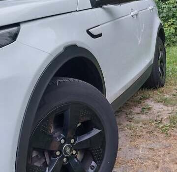Белый Ленд Ровер Discovery Sport, объемом двигателя 2 л и пробегом 131 тыс. км за 27999 $, фото 34 на Automoto.ua