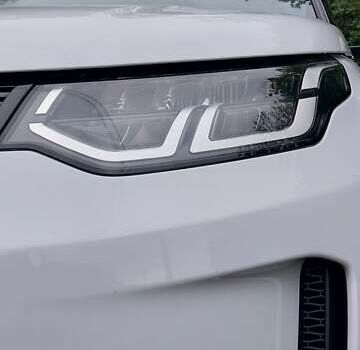 Белый Ленд Ровер Discovery Sport, объемом двигателя 2 л и пробегом 131 тыс. км за 27999 $, фото 30 на Automoto.ua